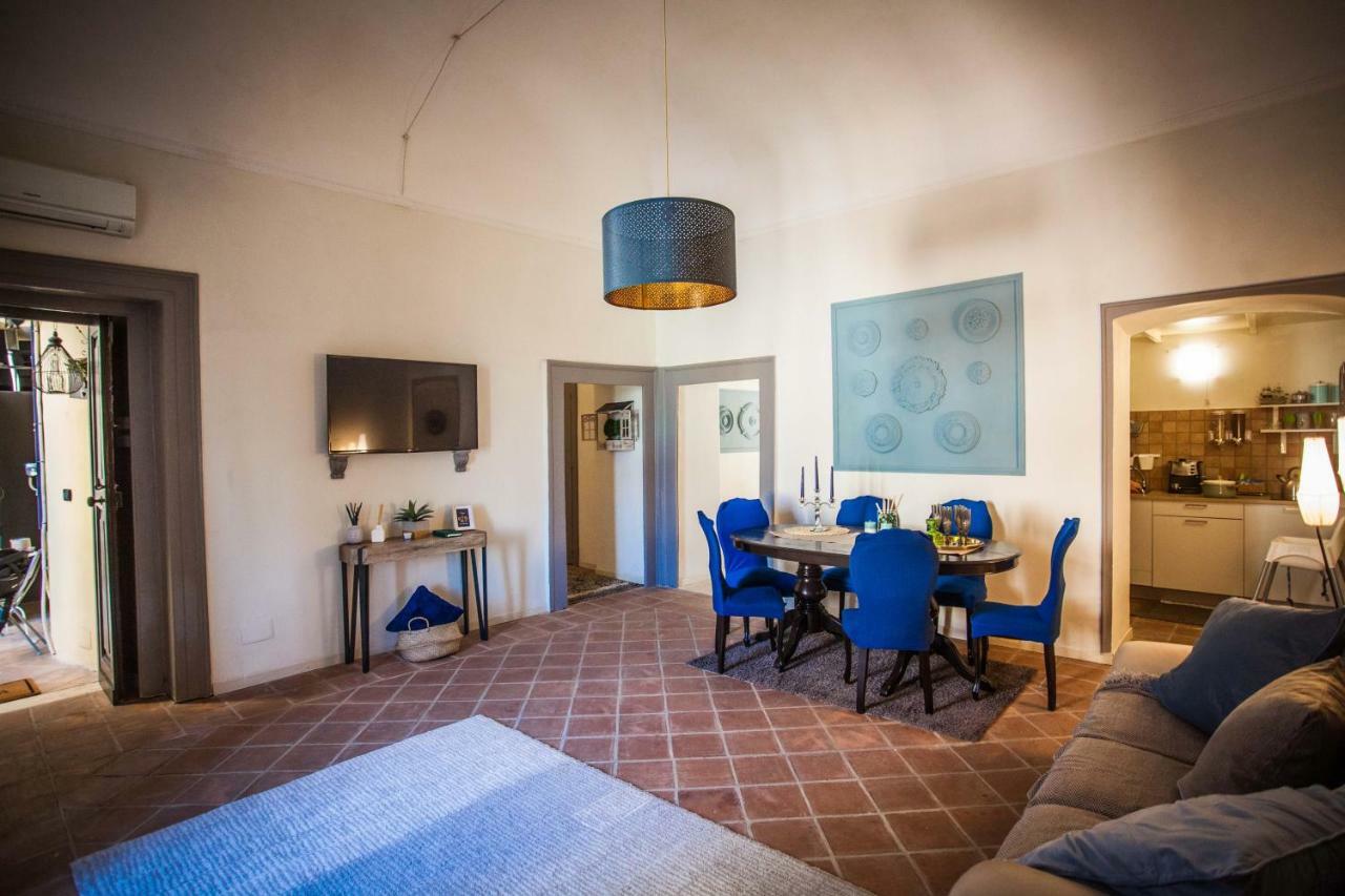 Suite Re Riccardo กาแซร์ตา ภายนอก รูปภาพ