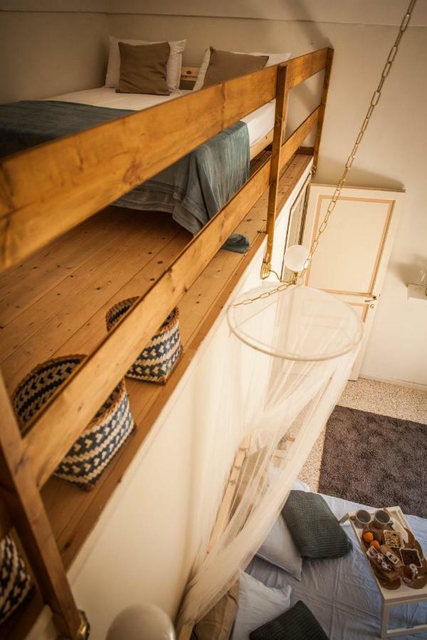 Suite Re Riccardo กาแซร์ตา ภายนอก รูปภาพ