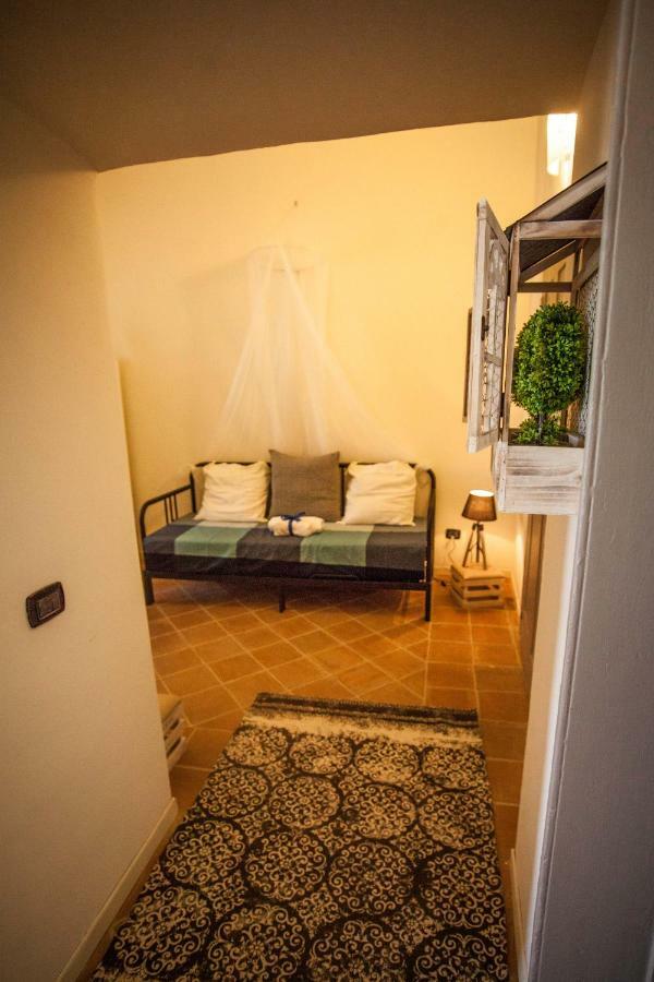 Suite Re Riccardo กาแซร์ตา ภายนอก รูปภาพ